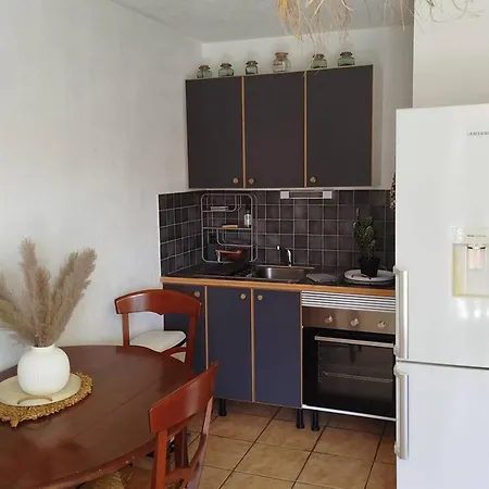 T2 Avec Clim, Parking, Et Wifi à - Fr-1-610-108 Apartamento Bormes-les-Mimosas